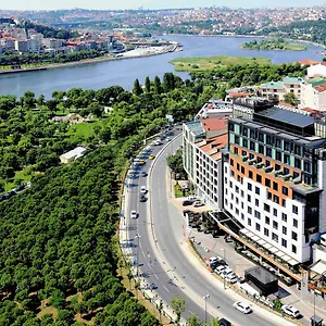 Mövenpick Golden Horn İstanbul